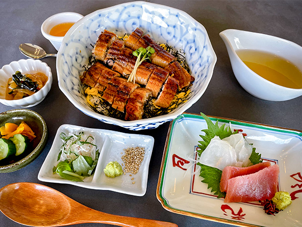 鰻ひつまぶし御膳(平塚富士見カントリークラブのレストラン)