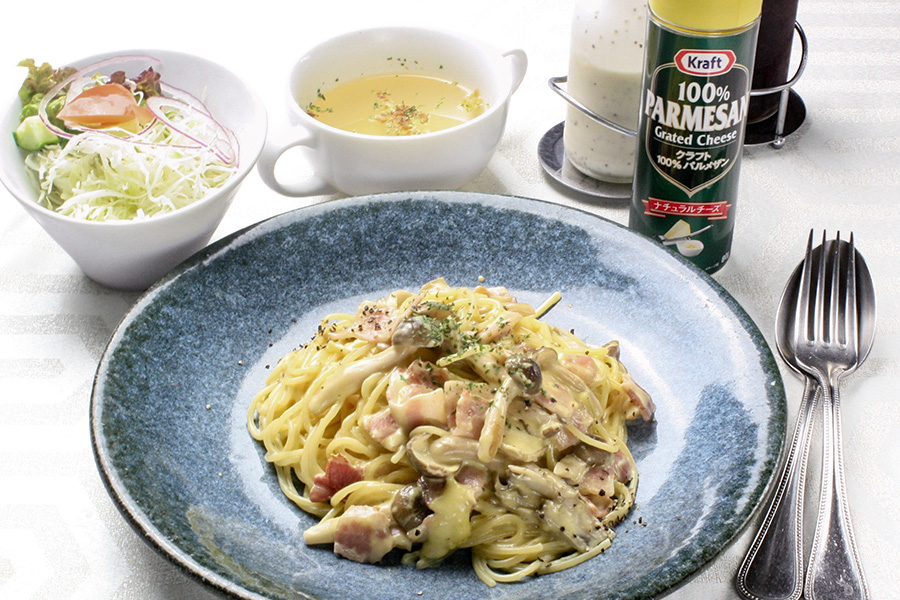 きのことベーコンのクリームパスタ(平塚富士見カントリークラブのレストラン)
